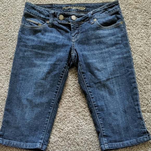 American Eagle Artist Capris Size 2 - Picture 2 of 4